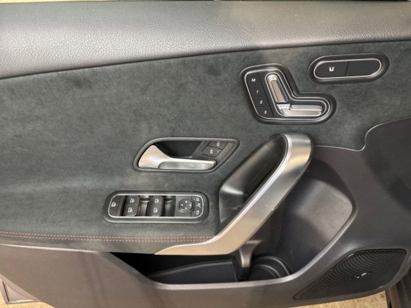 Mercedes-Benz Classe A Sedan nuova a Bologna (10)