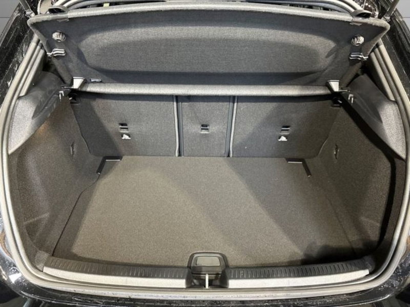 Mercedes-Benz Classe A nuova a Bologna (7)