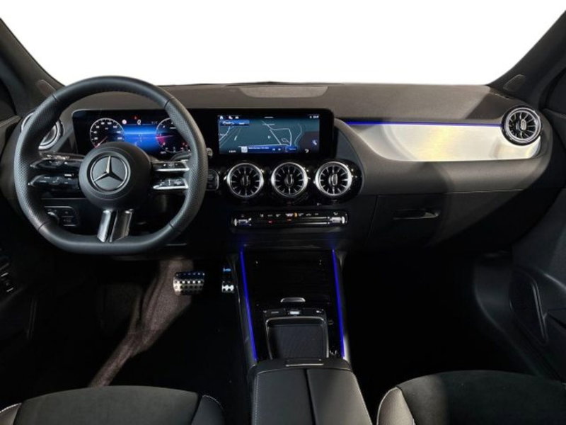 Mercedes-Benz GLA SUV nuova a Bologna (13)