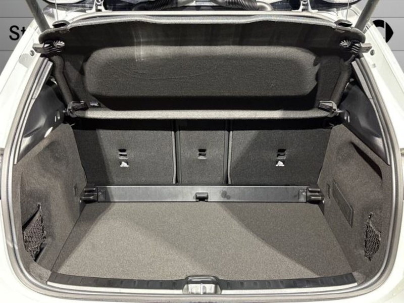 Mercedes-Benz GLA SUV nuova a Bologna (7)