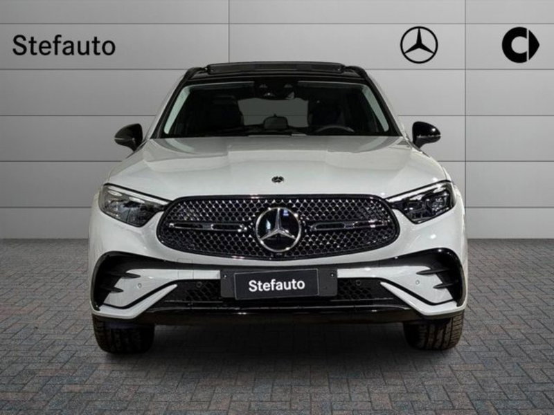 Mercedes-Benz GLC nuova a Bologna (4)