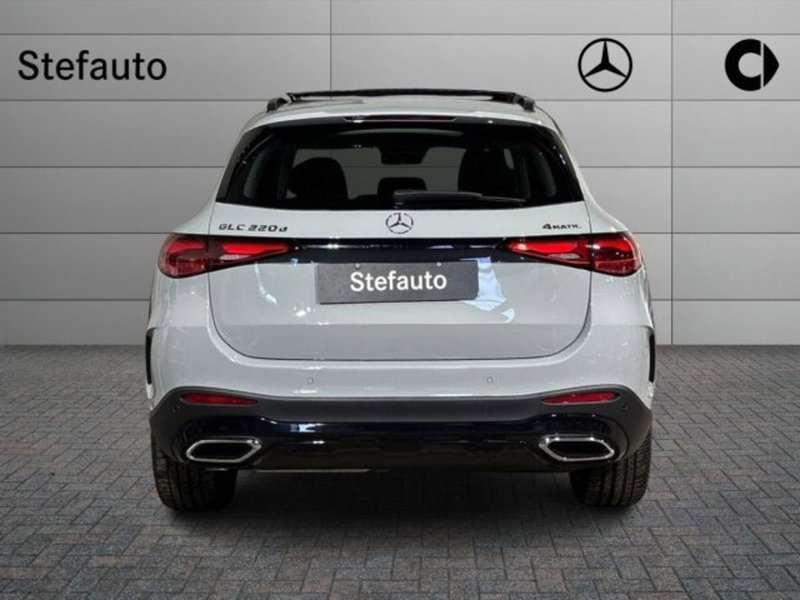 Mercedes-Benz GLC nuova a Bologna (6)