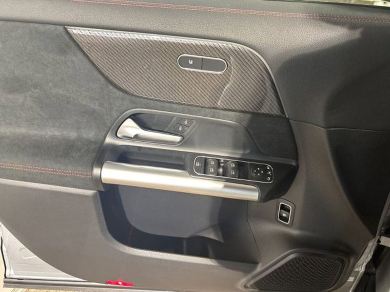 Mercedes-Benz GLA SUV nuova a Bologna (10)