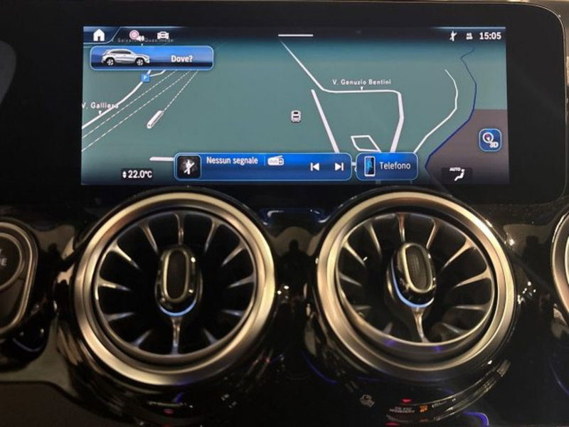Mercedes-Benz GLA SUV nuova a Bologna (17)