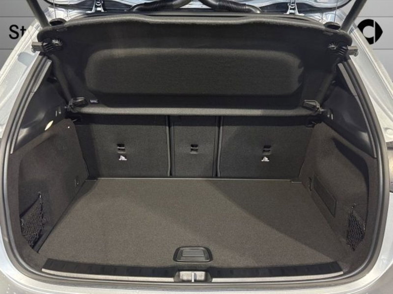 Mercedes-Benz GLA SUV nuova a Bologna (7)