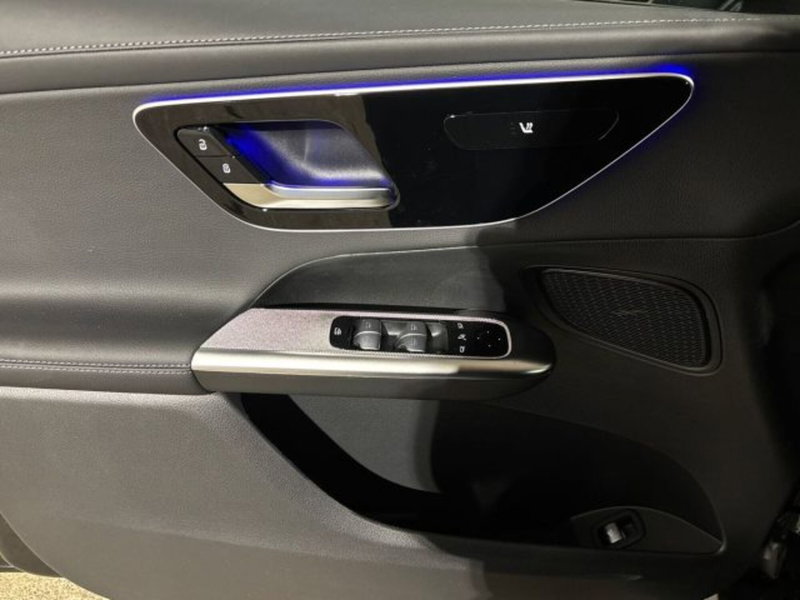 Mercedes-Benz GLC nuova a Bologna (10)