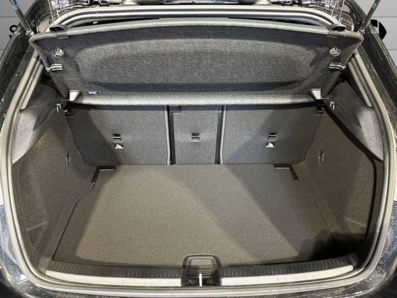 Mercedes-Benz Classe A nuova a Bologna (7)
