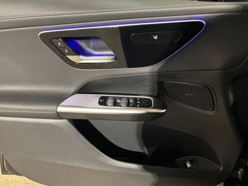 Mercedes-Benz GLC nuova a Bologna (10)