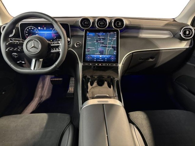 Mercedes-Benz GLC nuova a Bologna (13)