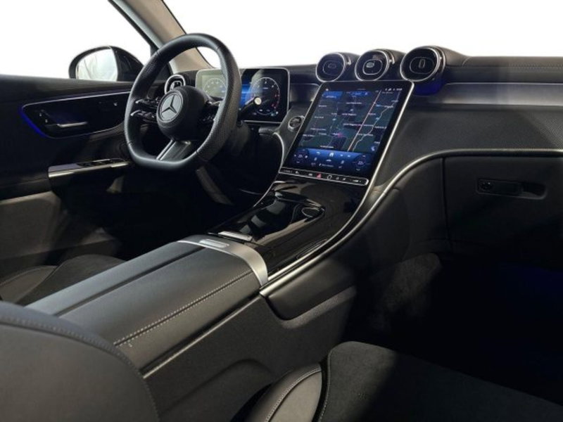 Mercedes-Benz GLC nuova a Bologna (15)