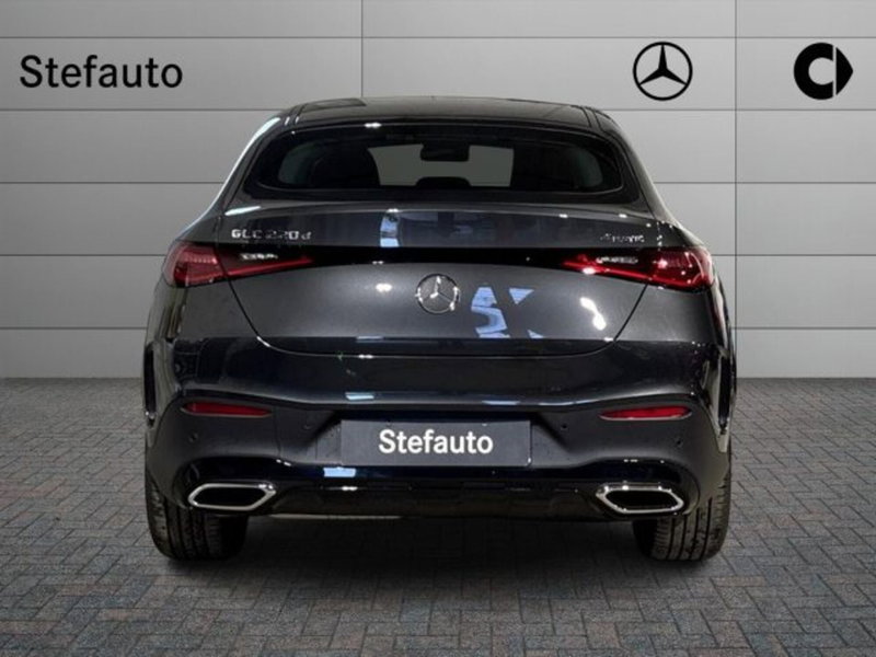 Mercedes-Benz GLC nuova a Bologna (6)