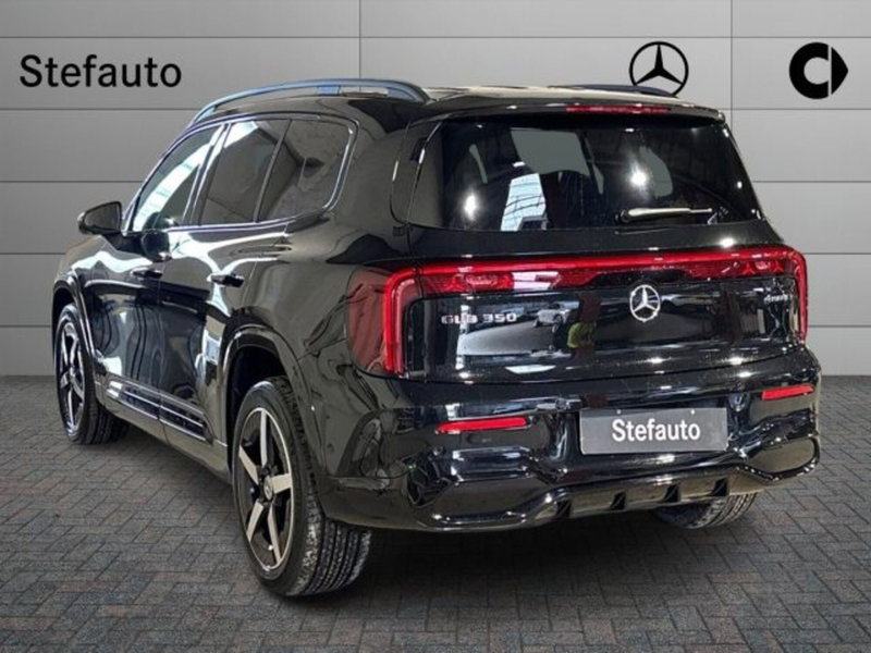 Mercedes-Benz GLB EQ nuova a Bologna (5)