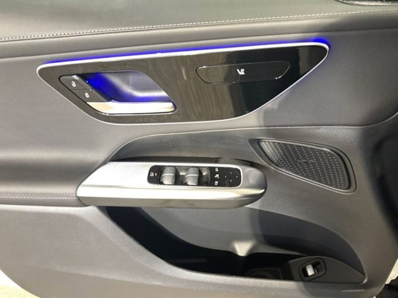 Mercedes-Benz GLC nuova a Bologna (10)