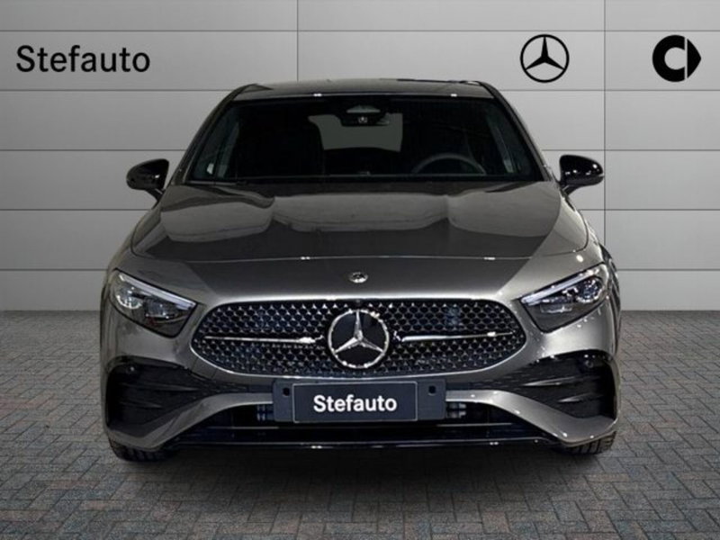 Mercedes-Benz Classe A nuova a Bologna (4)