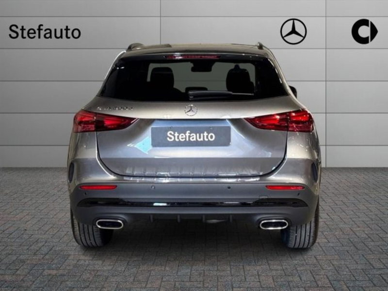 Mercedes-Benz GLA SUV nuova a Bologna (6)
