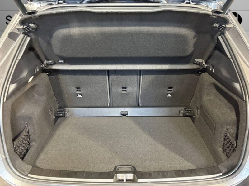 Mercedes-Benz GLA SUV nuova a Bologna (7)