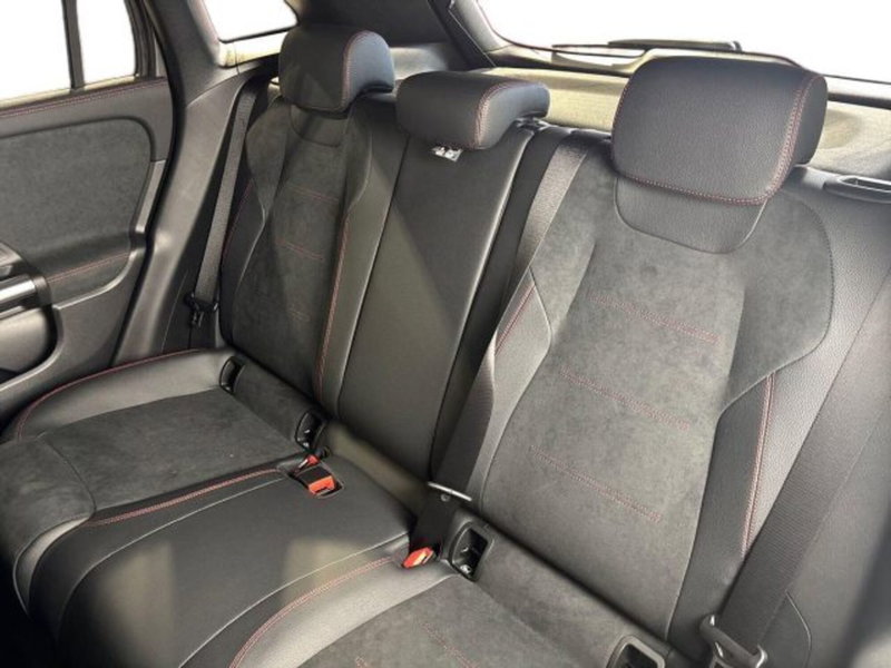 Mercedes-Benz GLA SUV nuova a Bologna (9)