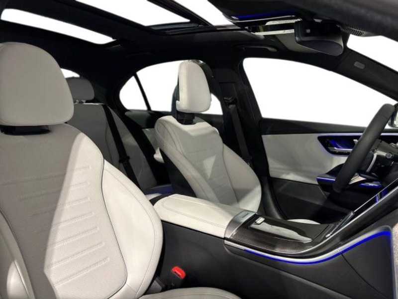 Mercedes-Benz Classe C nuova a Bologna (16)