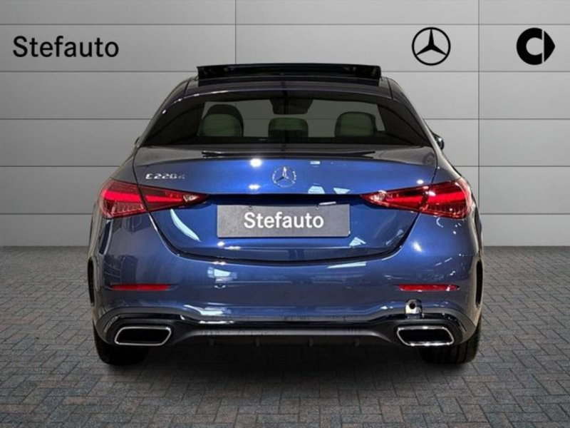 Mercedes-Benz Classe C nuova a Bologna (6)