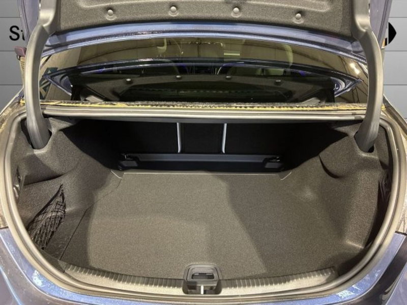 Mercedes-Benz Classe C nuova a Bologna (7)