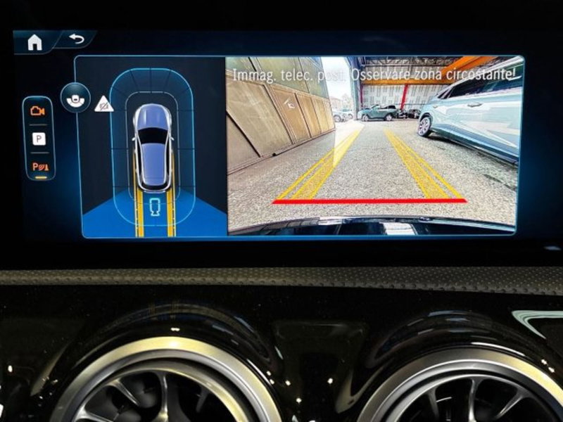 Mercedes-Benz Classe A Sedan nuova a Bologna (12)