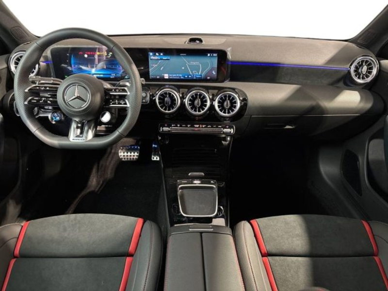 Mercedes-Benz Classe A Sedan nuova a Bologna (13)