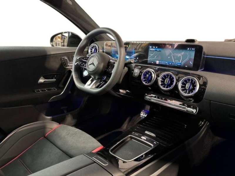 Mercedes-Benz Classe A Sedan nuova a Bologna (15)