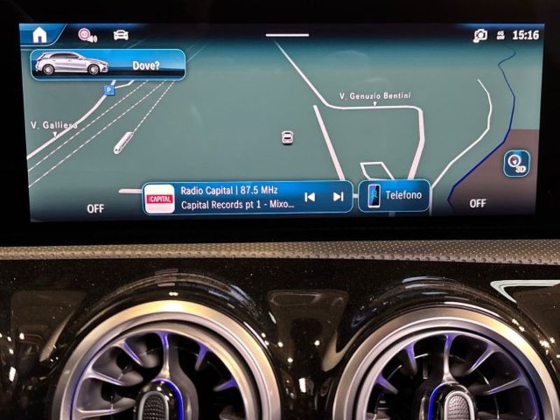 Mercedes-Benz Classe A Sedan nuova a Bologna (17)