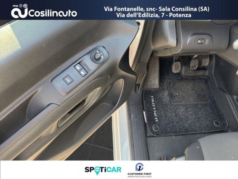 Peugeot Partner Furgone usata a Salerno (15)