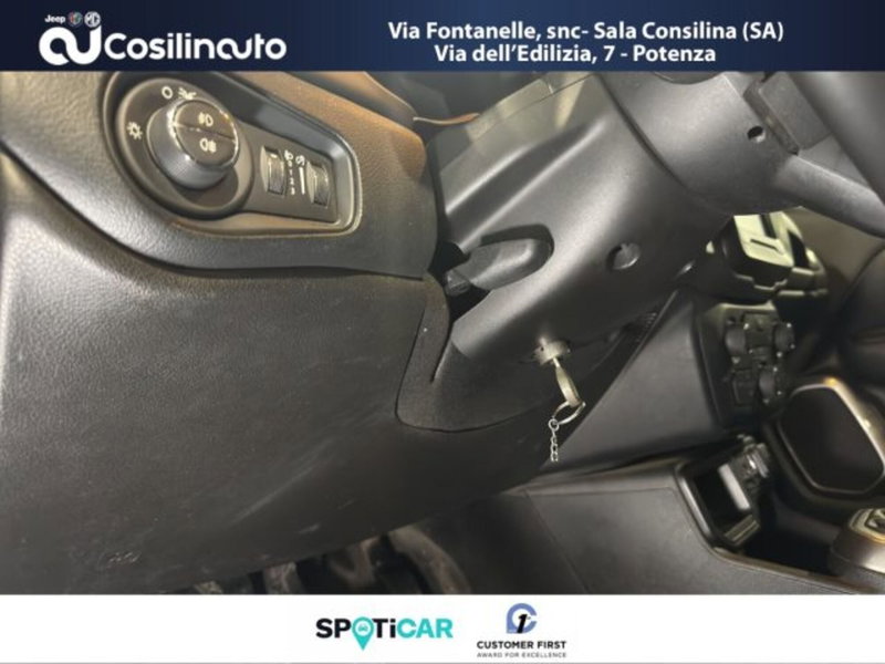 Jeep Renegade usata a Salerno (19)