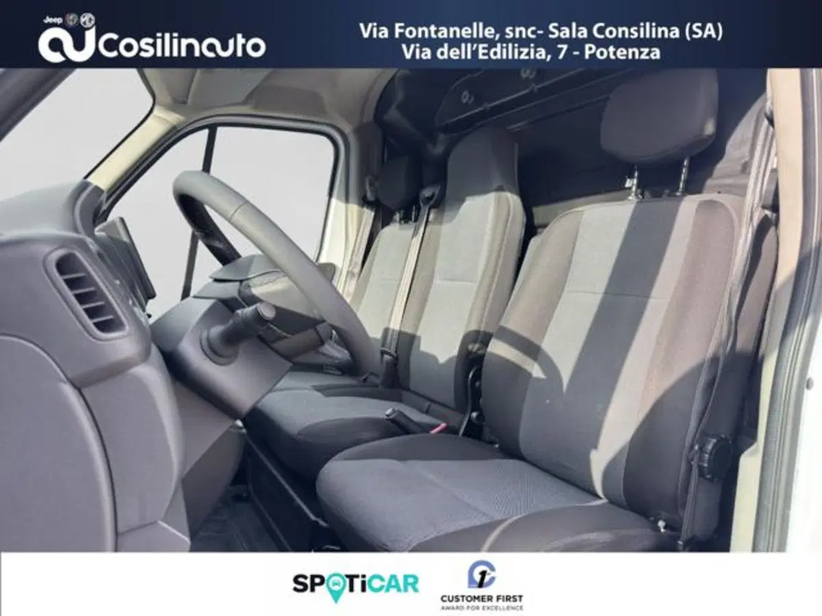 Nissan Interstar Furgone usata a Salerno (9)