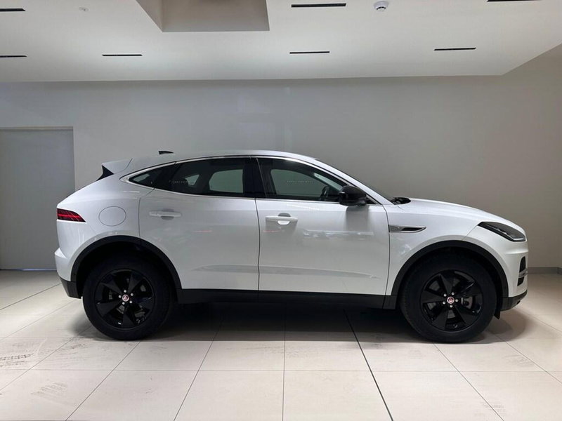 Jaguar E-Pace usata a Varese (6)