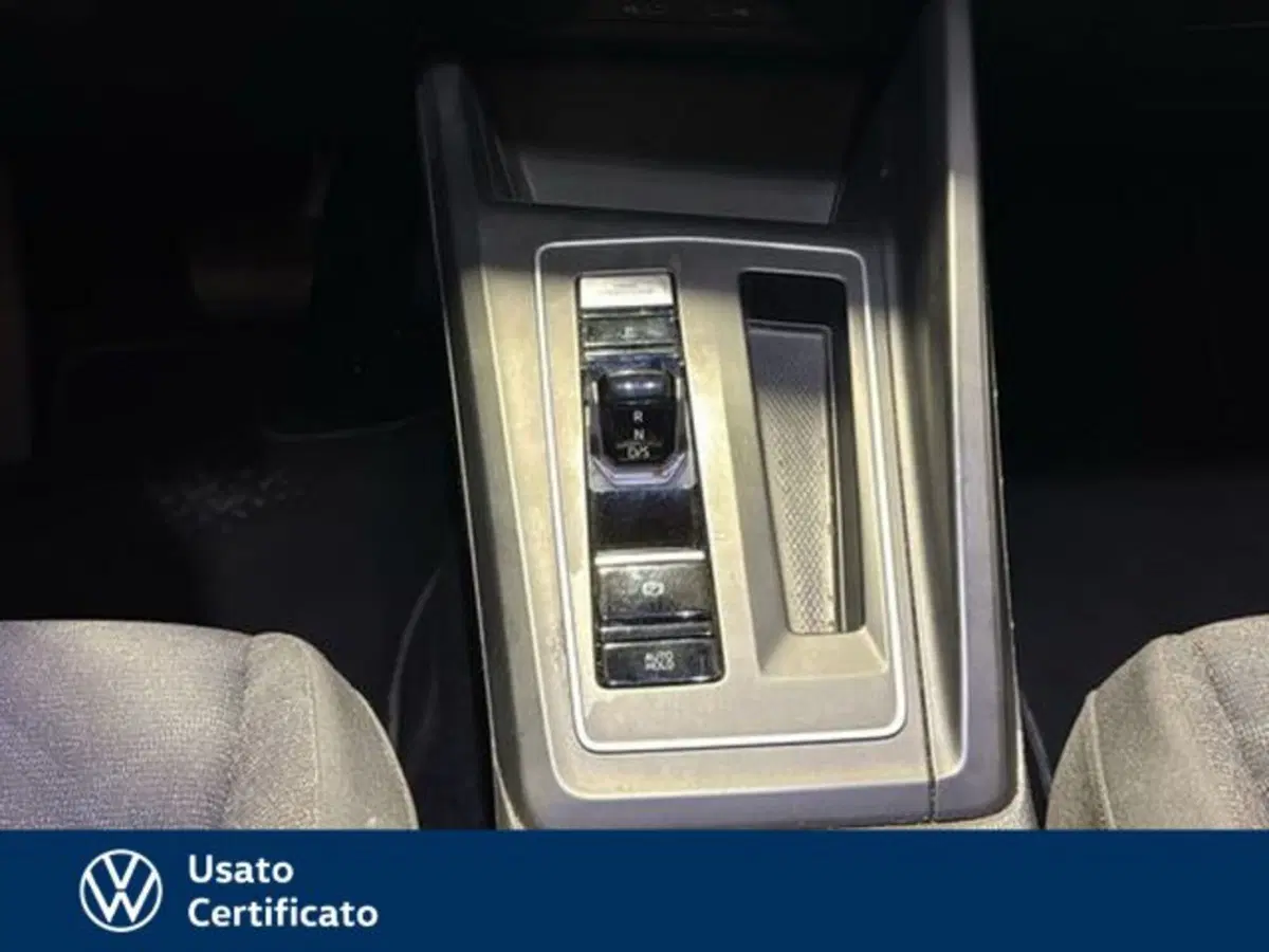Volkswagen Golf usata a Vicenza (10)