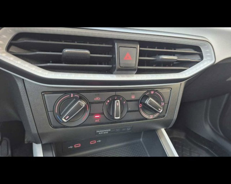 SEAT Arona usata a Bologna (9)