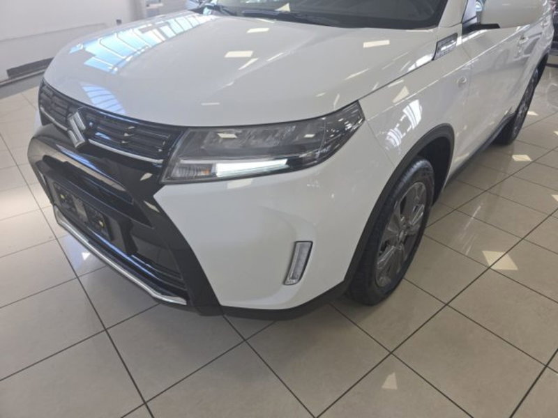 Suzuki Vitara nuova a Reggio Emilia (17)