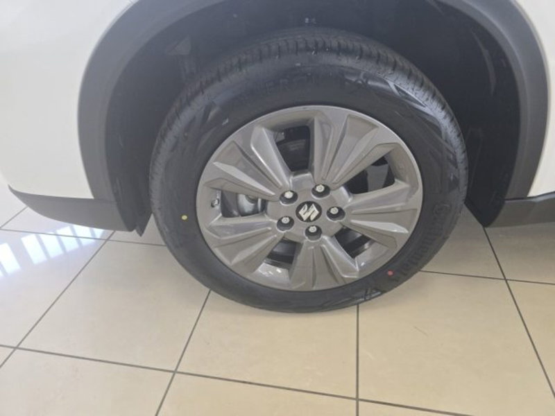 Suzuki Vitara nuova a Reggio Emilia (18)