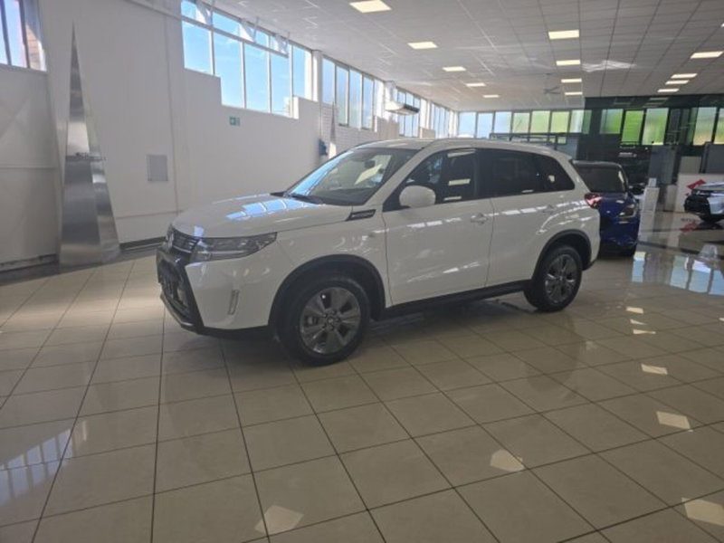 Suzuki Vitara nuova a Reggio Emilia (2)