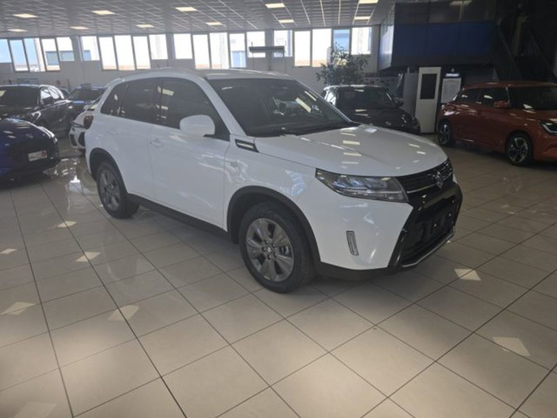 Suzuki Vitara nuova a Reggio Emilia (7)
