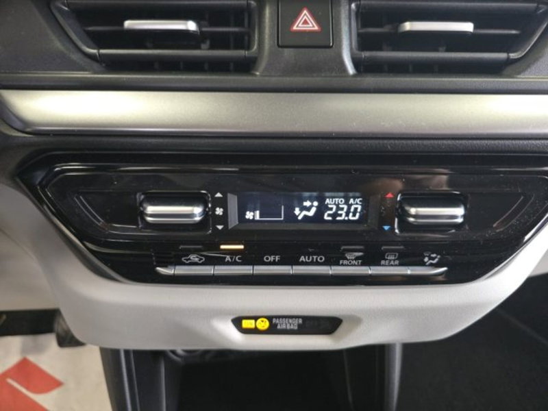 Suzuki Swift nuova a Reggio Emilia (11)