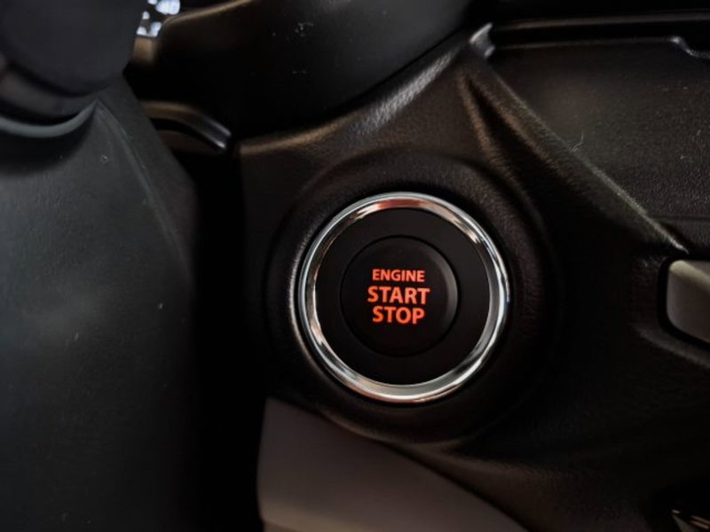 Suzuki Swift nuova a Reggio Emilia (13)