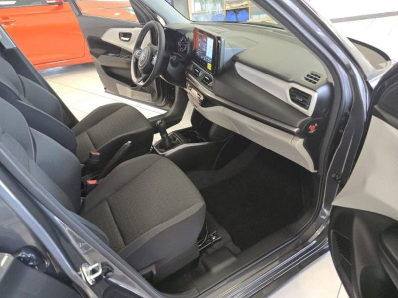 Suzuki Swift nuova a Reggio Emilia (17)