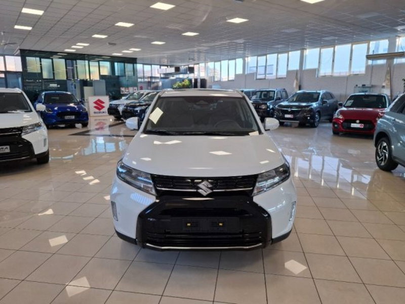 Suzuki Vitara nuova a Reggio Emilia (8)