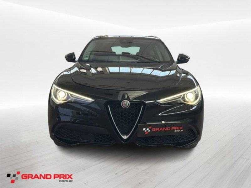 Alfa Romeo Stelvio usata a Bologna (3)