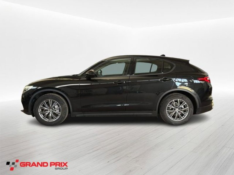 Alfa Romeo Stelvio usata a Bologna (4)