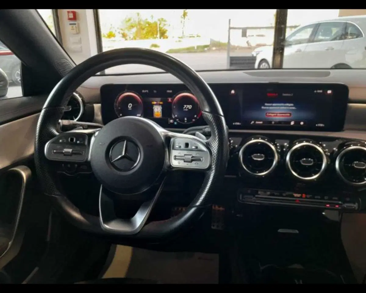 Mercedes-Benz CLA Shooting Brake usata a Bologna (10)