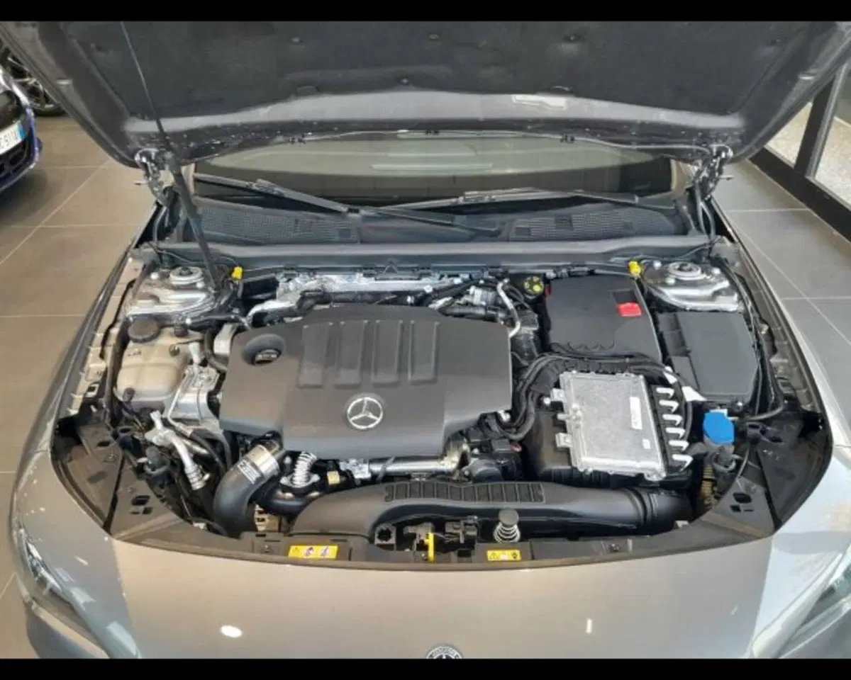 Mercedes-Benz CLA Shooting Brake usata a Bologna (20)