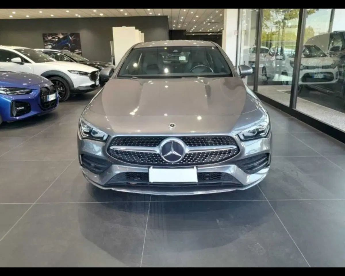 Mercedes-Benz CLA Shooting Brake usata a Bologna (4)
