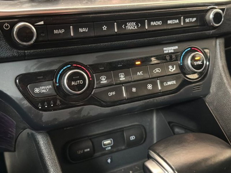 Kia Niro usata a Bologna (17)