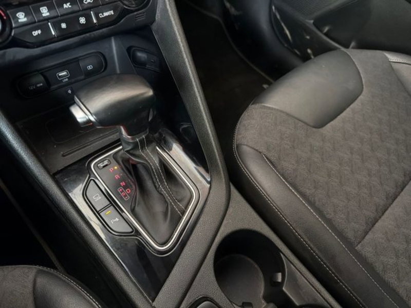 Kia Niro usata a Bologna (18)