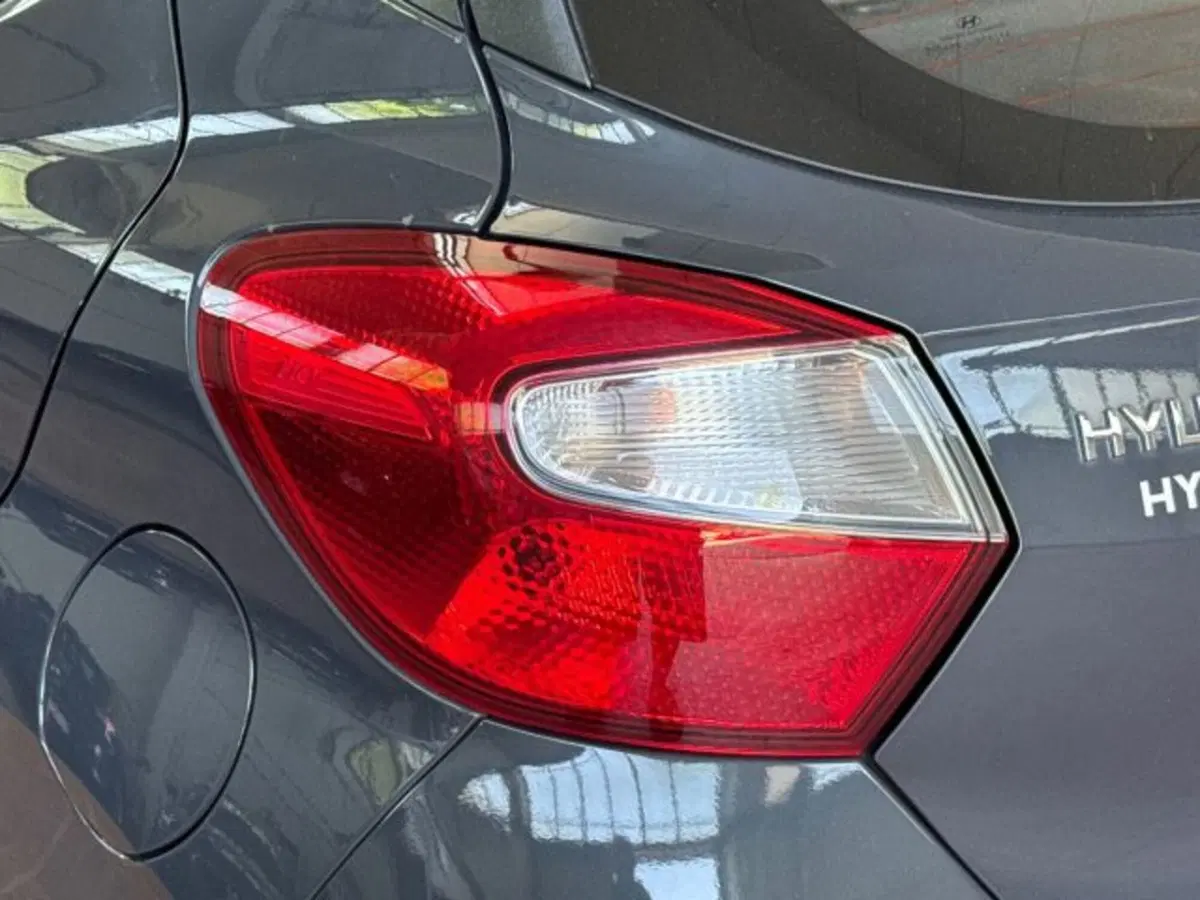 Hyundai i10 usata a Bologna (8)